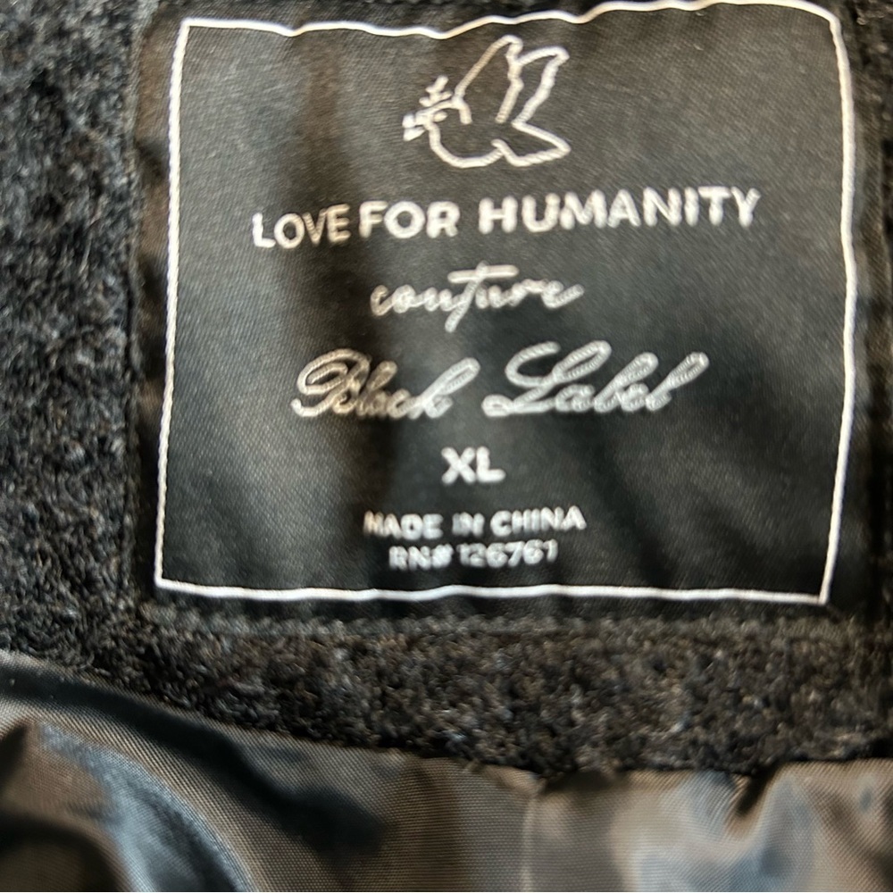 Sioni Women's Black Teddy Jacket - Picture 6 of 7